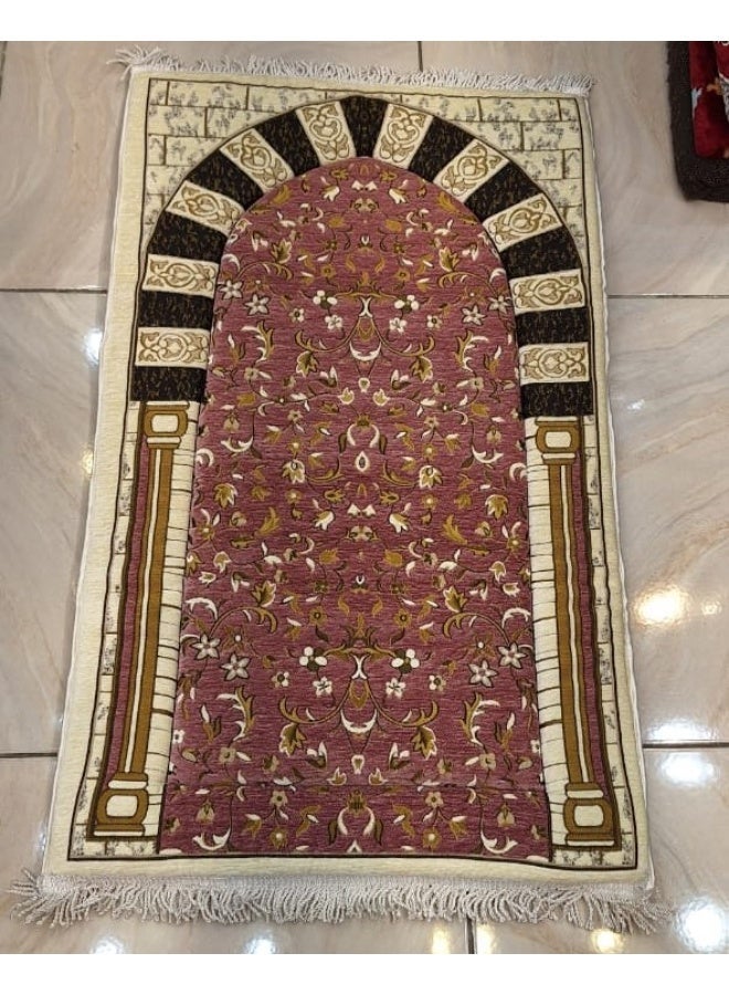 MISK Prayer mat measuring 110*67 cm, 3 cm thick - Image 1